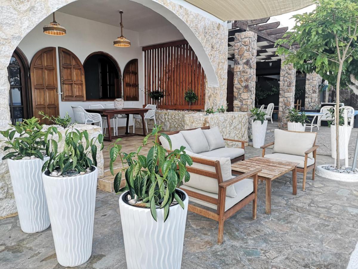 Relax Seaside House By Living In Blue Villa Haraki Exterior photo